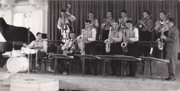 Jaroslav Khail a orch.