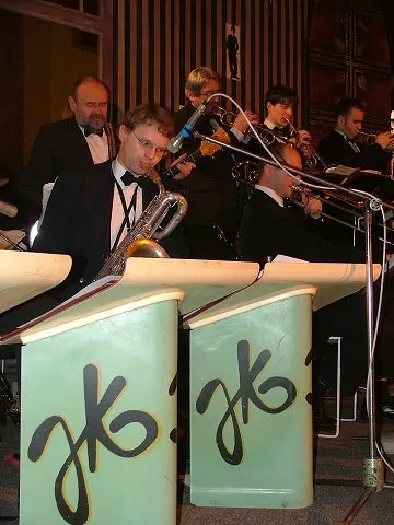 Divadelní bál 2005